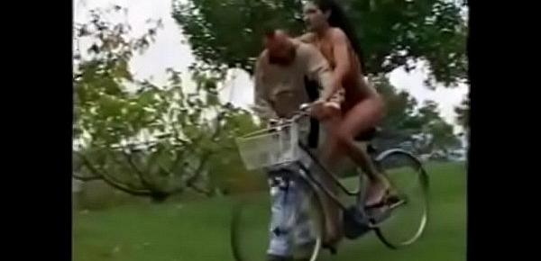  Italian Bicycle - la bicicletta della nonna